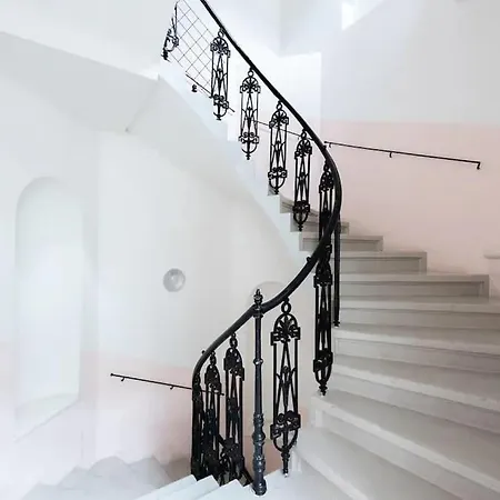 פראג Spacious Apartment With Balcony At Wenceslas Sq מראה חיצוני תמונה