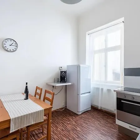 פראג Spacious Apartment With Balcony At Wenceslas Sq מראה חיצוני תמונה